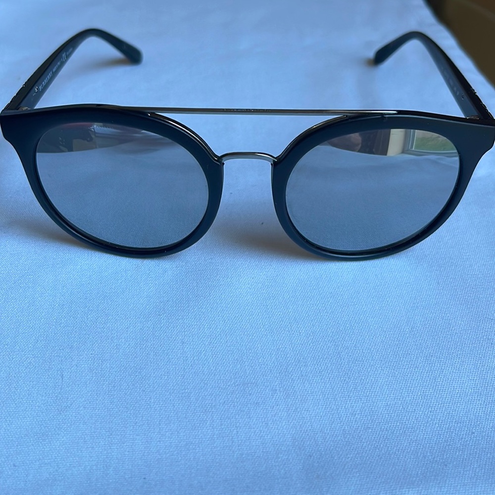 BURBERRY POLARIZED 4245 3464/Z3 53 21 145 Matte black frames, silver mirror lens